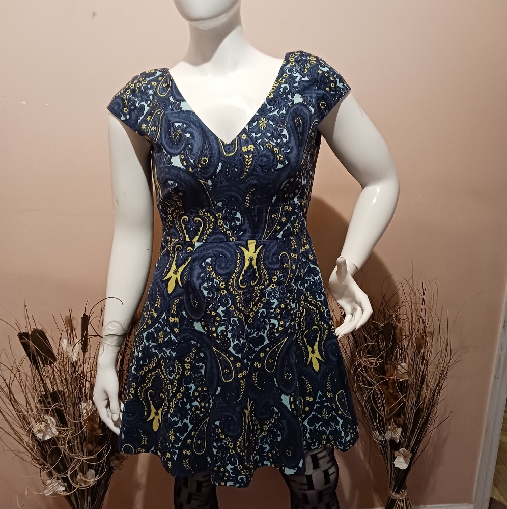 PLENTY DRESSES BY TRACY REESE